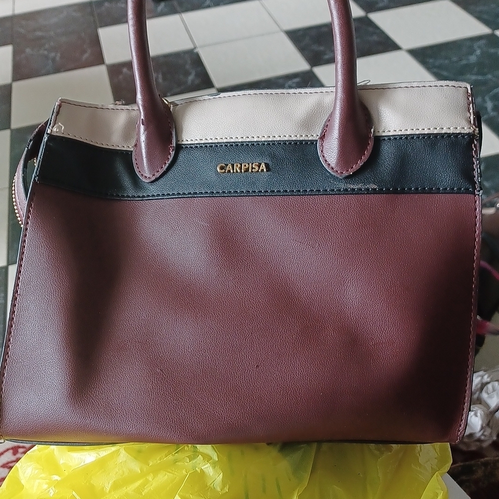 Carpisa Italian handbag, Burgundy, black, tan